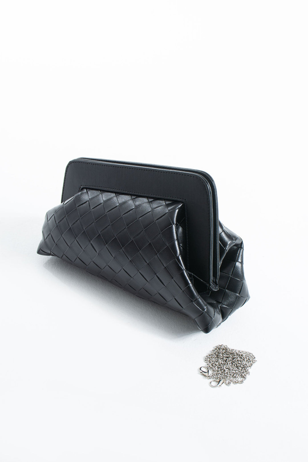 Asymmetrical  Braided Pu Leather  Clutch Bag With Detachable Strap - Black