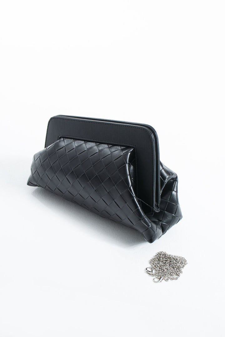 Asymmetrical  Braided Pu Leather  Clutch Bag With Detachable Strap - Black