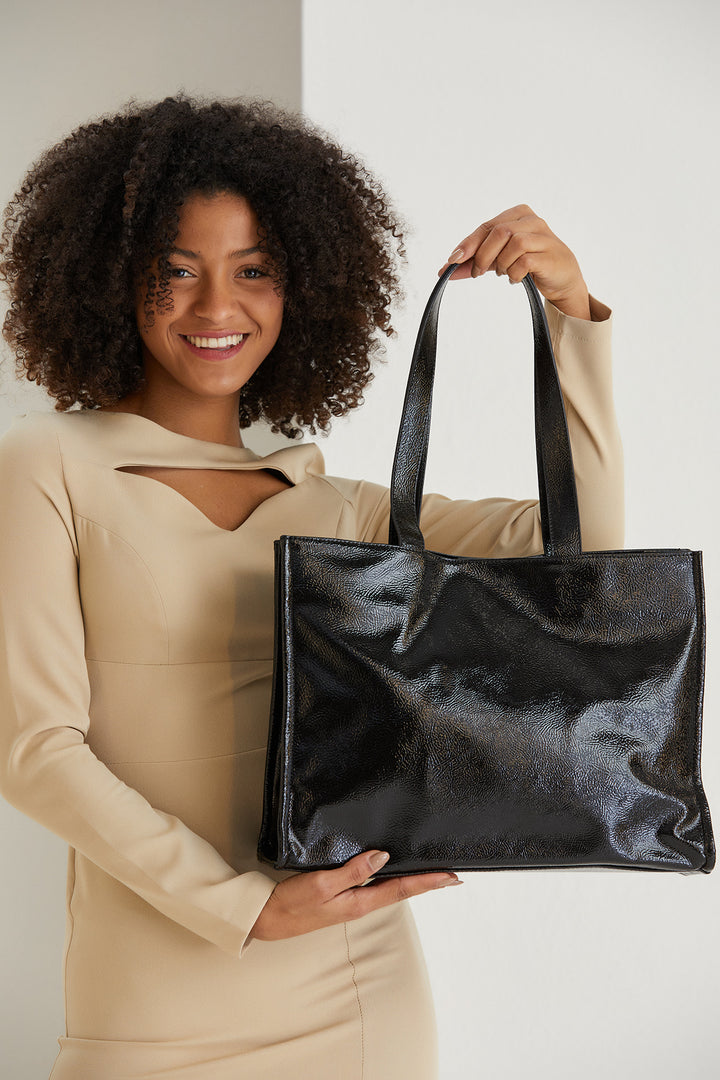 Crinkle Patent Tote Shoulder Bag - Black
