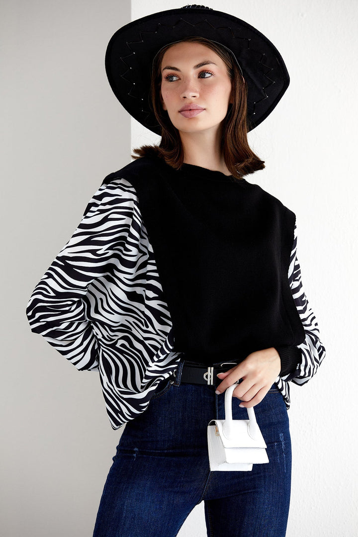 Wild Zebra Oversized Knit Jumper - jqwholesale.com