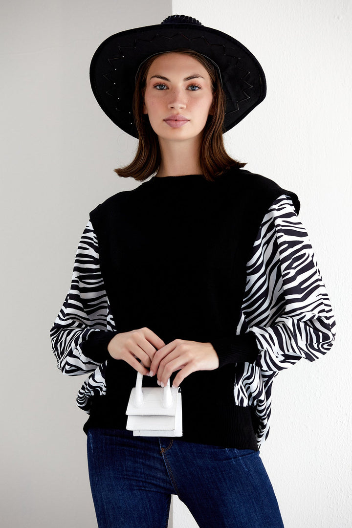 Wild Zebra Oversized Knit Jumper - jqwholesale.com