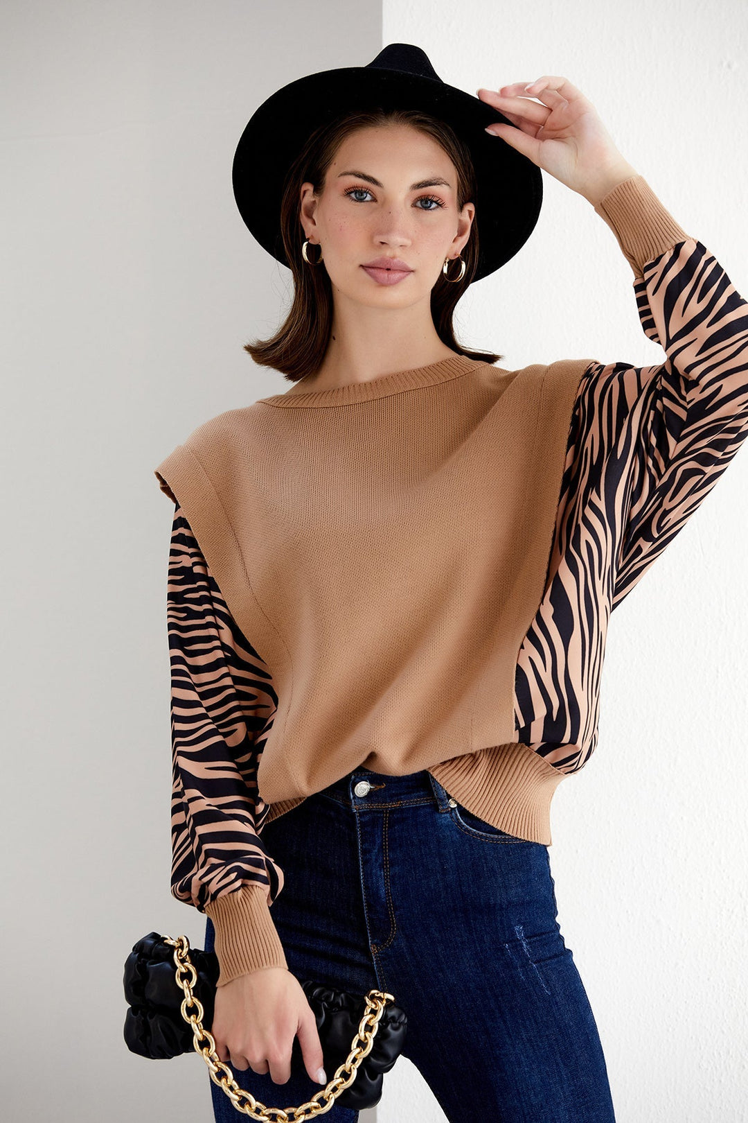 Exotic Safari Oversized Bat Sleeve Sweater - jqwholesale.com