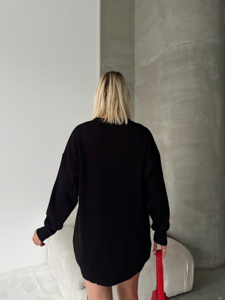 Heart Motif Knit Jumper in Black & Red - jqwholesale.com