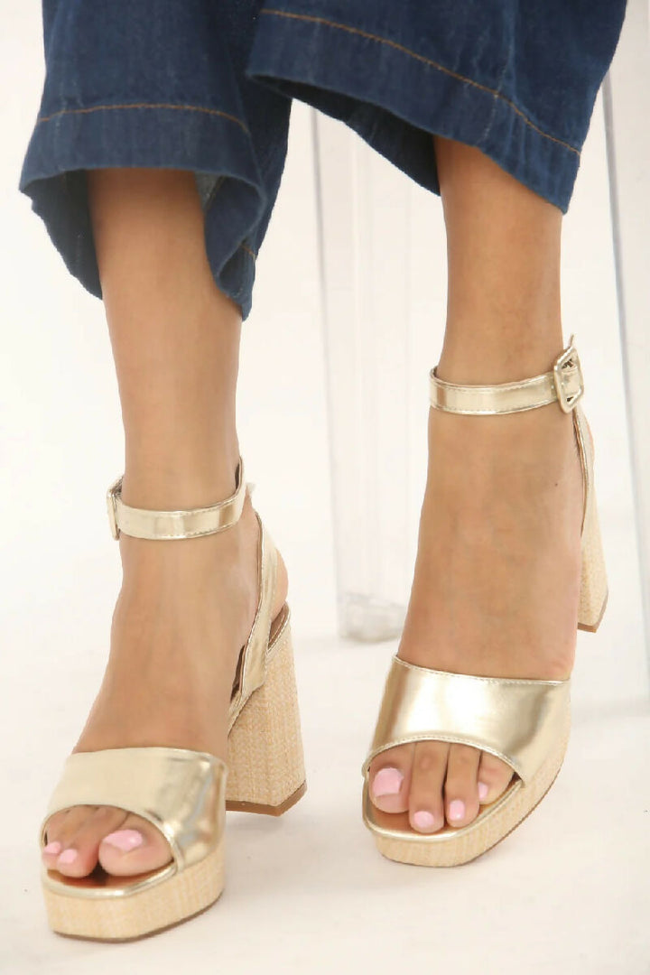 AP13GOLD_2_1000x1500