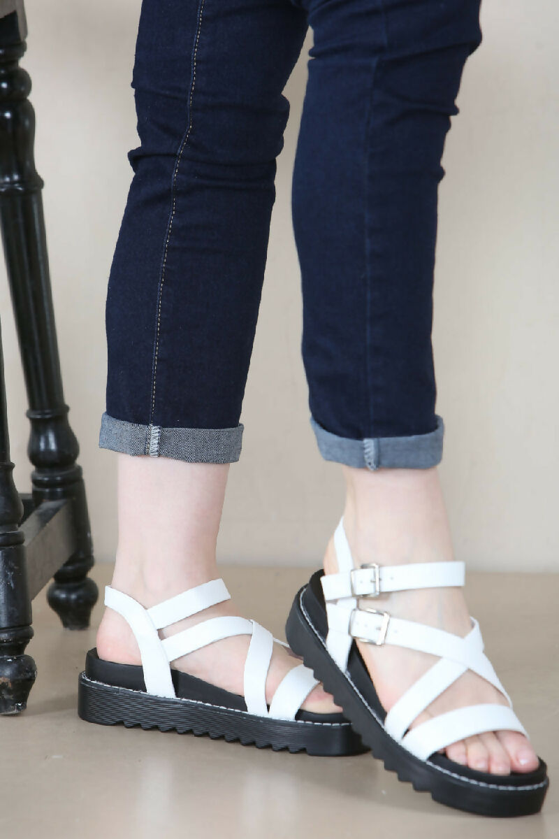 COD2WHITEB_1000x1500