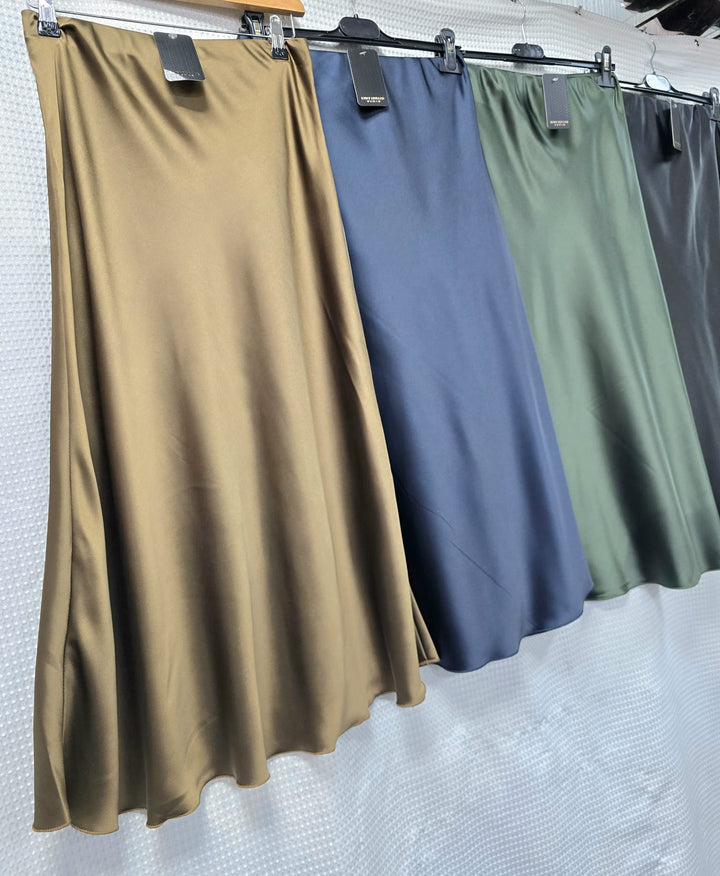 Satin Plain Skirt - jqwholesale.com