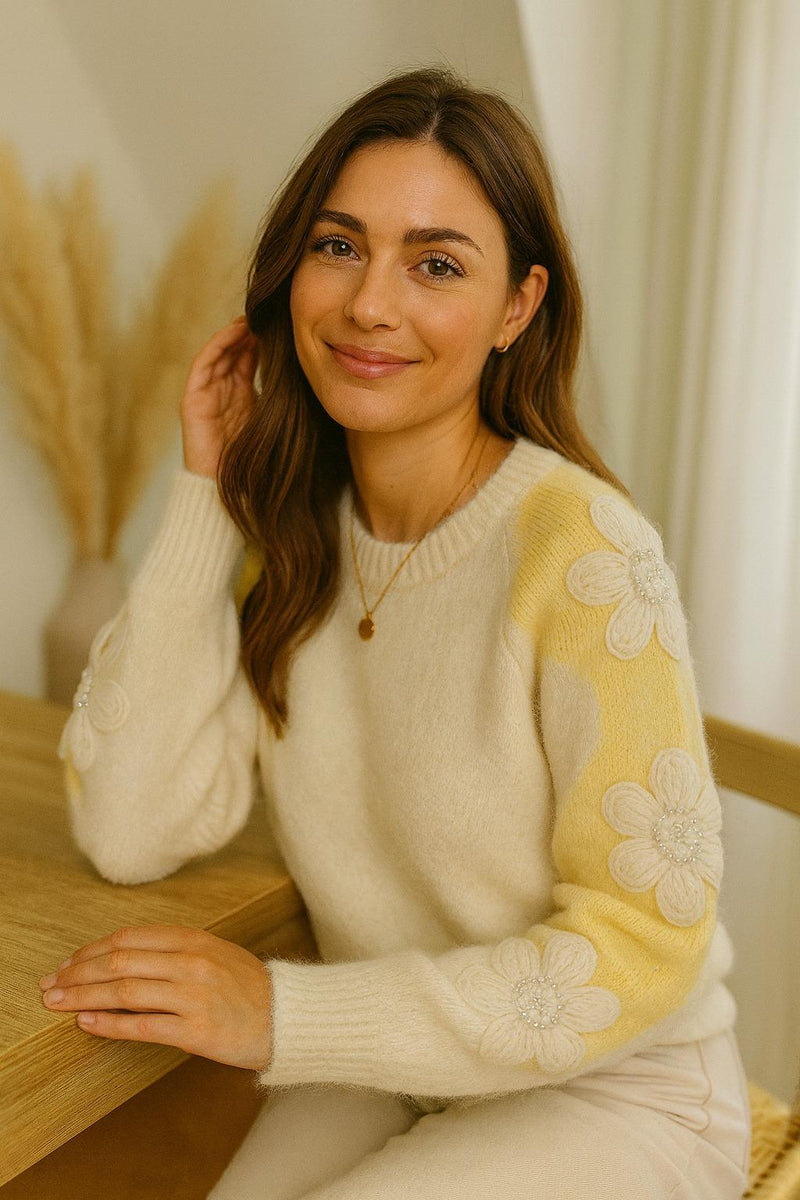 Daisy crystal pearl embellished knit wholesale women fashion JQ Wholesale