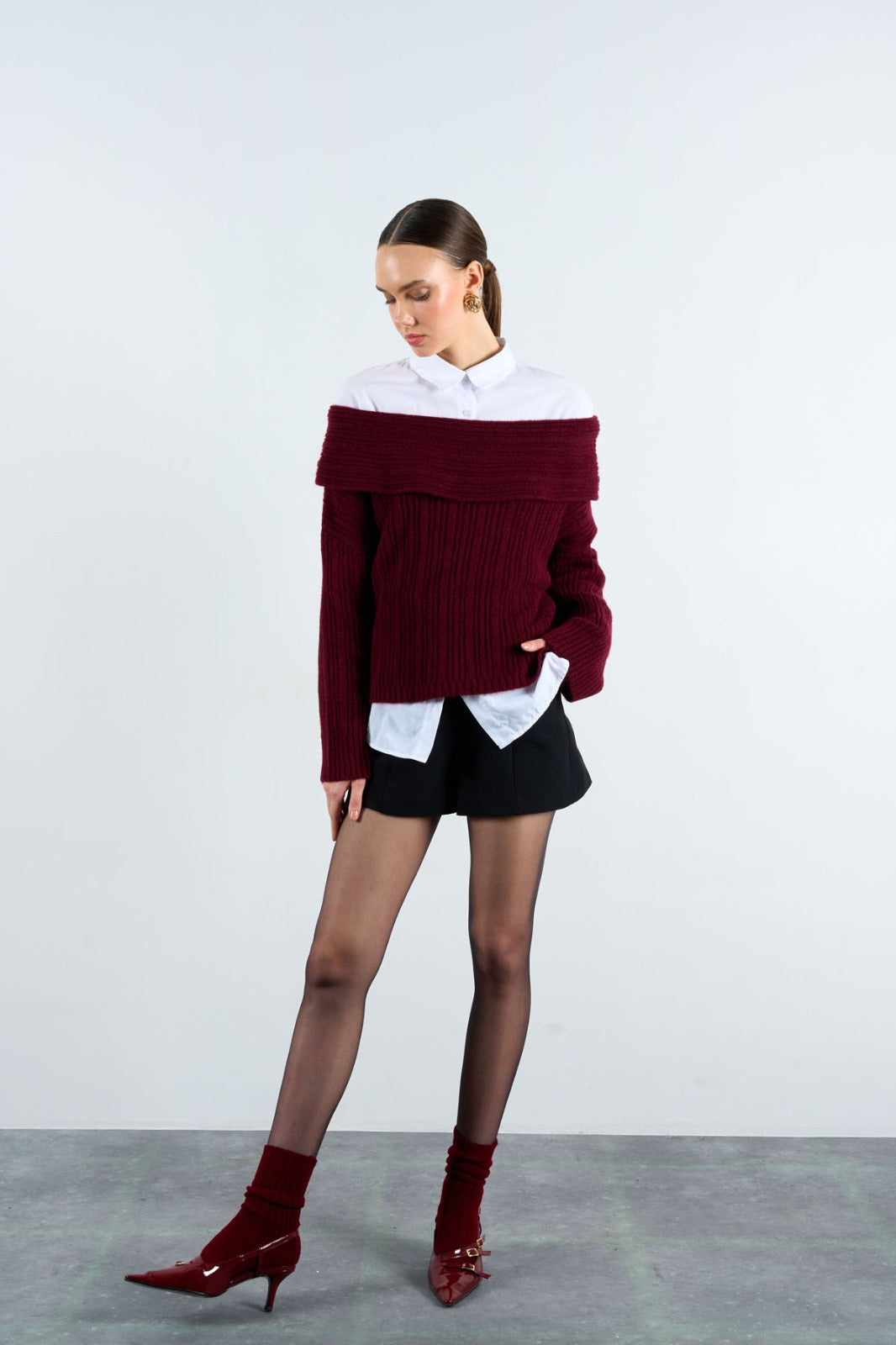 Off-Shoulder Rib Knit Jumper – Burgundy