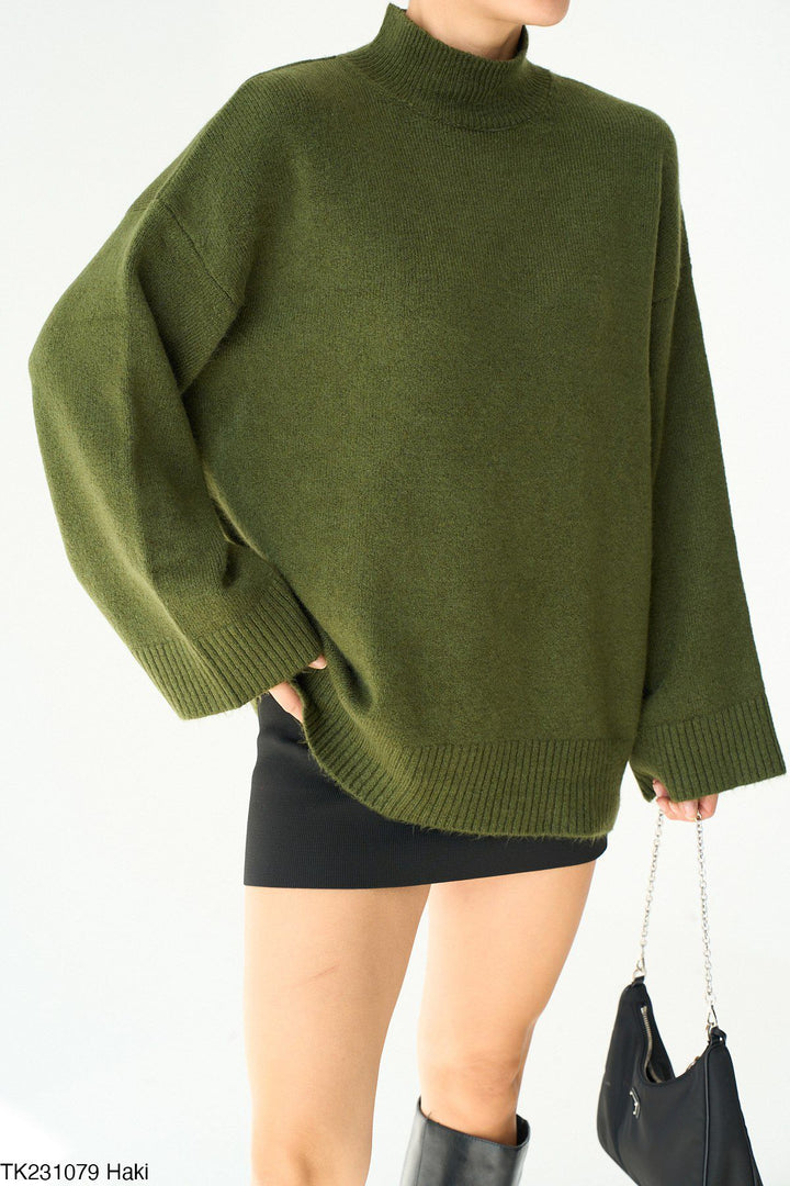 Oversized Soft Knit Mock-Neck Jumper – Khaki - jqwholesale.com