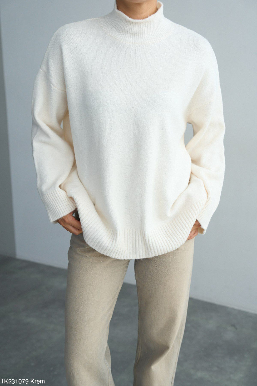 Oversized Soft Knit Mock-Neck Jumper – Cream - jqwholesale.com