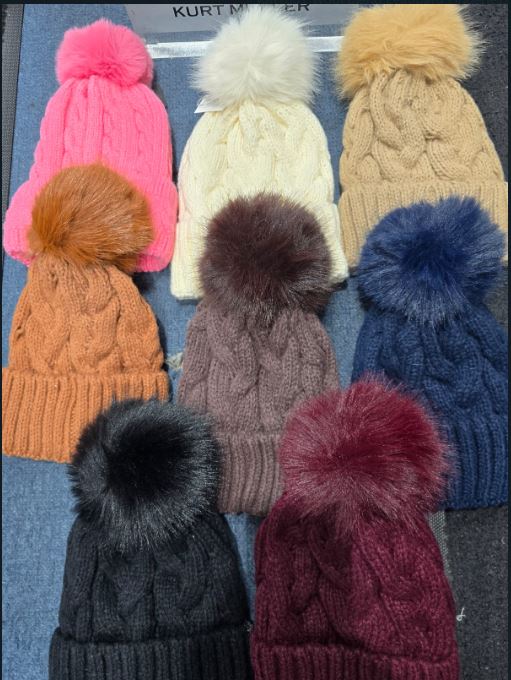Cable Pompom hats - jqwholesale.com