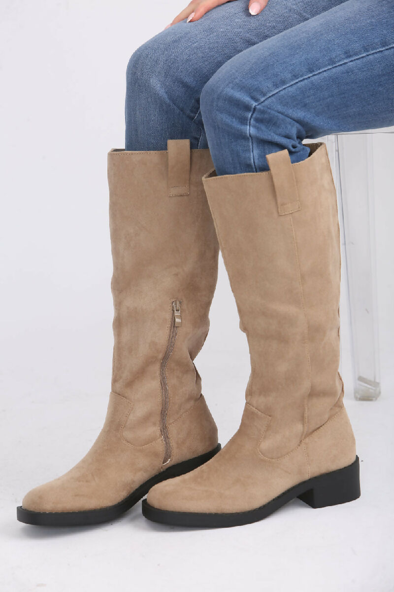 Camel Suede Designer Knee High Flat Boot (PACK OF 12 PAIRS UK3-UK8) - jqwholesale.com