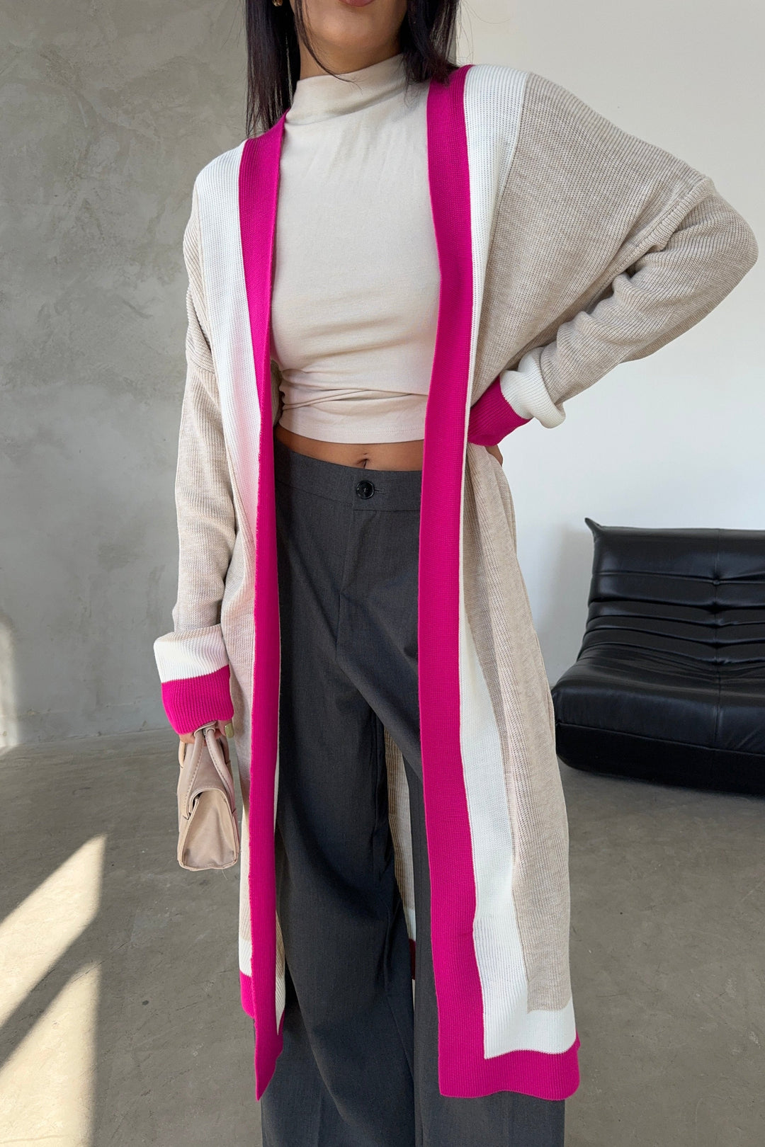 Beige & Fuchsia Color Block Longline Knit Cardigan - jqwholesale.com