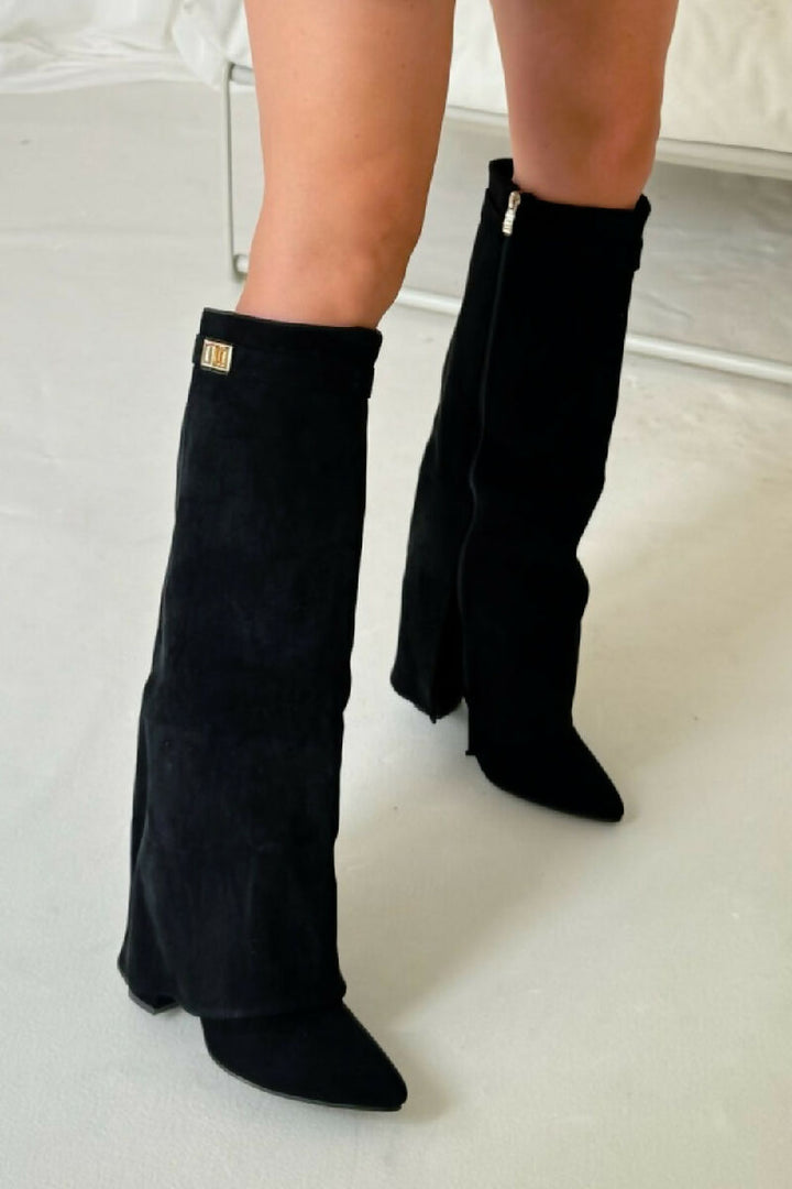 BLACK SUEDE FOLD OVER BUCKLE DETAIL FULL INSIDE ZIP BLOCK HEEL KNEE HIGH SHARK BOOTS (PACK OF 12 PAIRS UK3-UK8) - jqwholesale.com