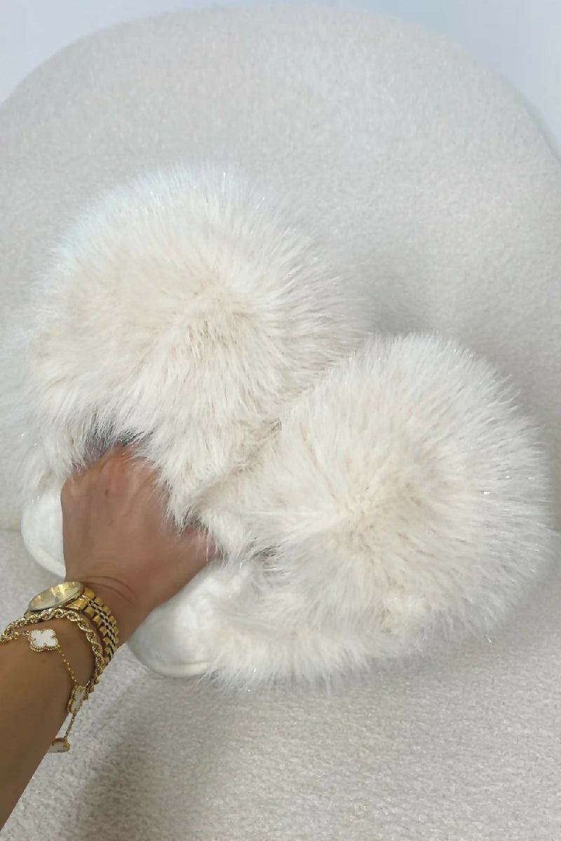 White faux fur fluffy slippers wholesale UK
